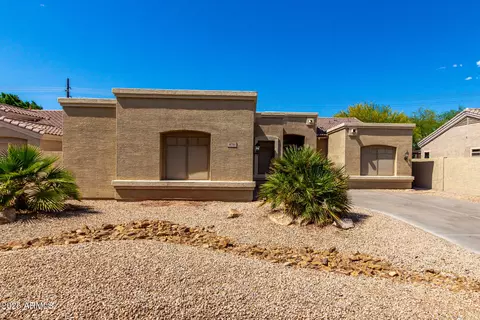 870 E Megan St, Gilbert, AZ 85295 photo 4