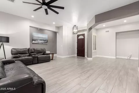 870 E Megan St, Gilbert, AZ 85295 photo 10