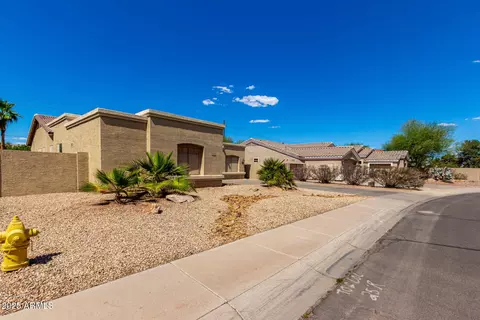 870 E Megan St, Gilbert, AZ 85295 photo 5