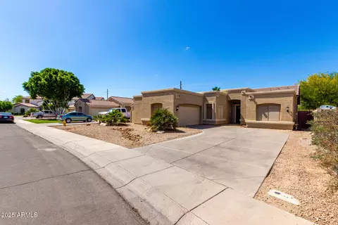 870 E Megan St, Gilbert, AZ 85295 photo 7
