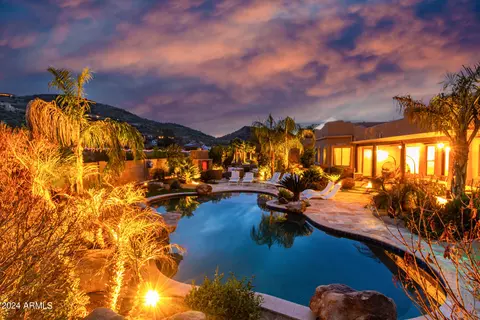 2731 W Desert Ranch Rd, Phoenix, AZ 85086