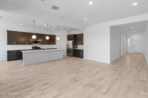 Entry Way - 3260 W Caleb Rd, Phoenix, AZ 85083 photo 6 of 6
