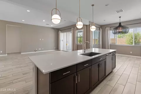 Kitchen - 3260 W Caleb Rd, Phoenix, AZ 85083 photo 8 of 8