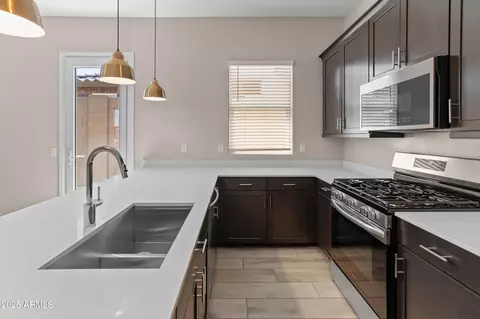 Kitchen - 3260 W Caleb Rd, Phoenix, AZ 85083 photo 1 of 8