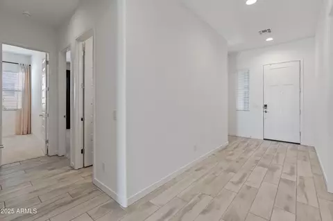 Entry Way - 3260 W Caleb Rd, Phoenix, AZ 85083 photo 3 of 6