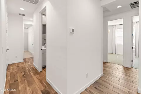 Entry Way - 3264 W Caleb Rd, Phoenix, AZ 85083 photo 4 of 5