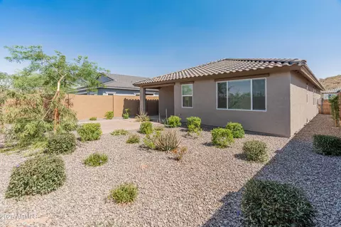 Exterior - 3264 W Caleb Rd, Phoenix, AZ 85083 photo 7 of 9