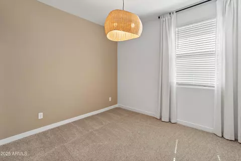 Bedroom - 3264 W Caleb Rd, Phoenix, AZ 85083 photo 4 of 7