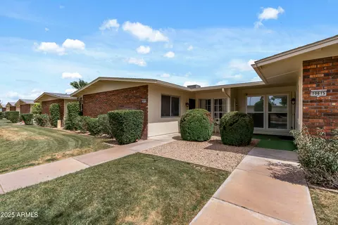 10613 W Highwood Ln, Sun City, AZ 85373