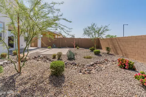 Exterior - 3268 W Caleb Rd, Phoenix, AZ 85083 photo 2 of 8