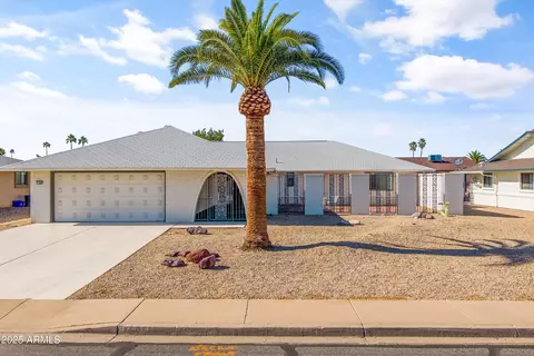 17404 N Conquistador Dr, Sun City West, AZ 85375