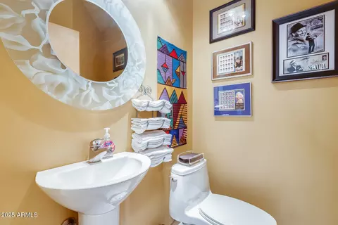 Bath - 34005 N 10th St, Phoenix, AZ 85085 photo 3 of 3