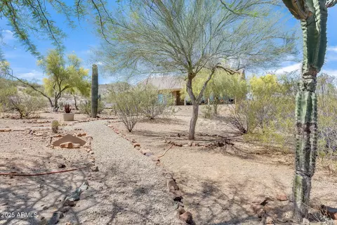 Exterior - 34005 N 10th St, Phoenix, AZ 85085 photo 2 of 2