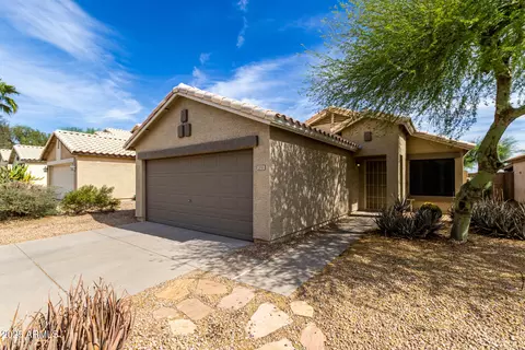 2153 E Crest Ln, Phoenix, AZ 85024