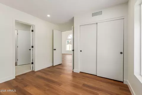 915 E Annette Dr, Phoenix, AZ 85022 photo 14