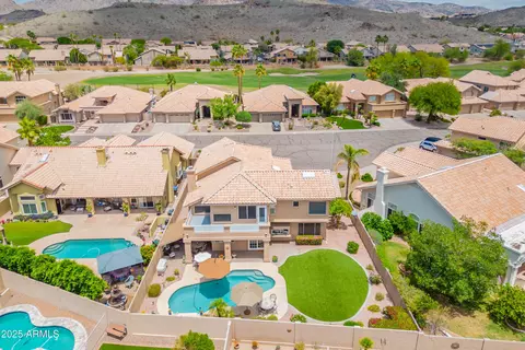 View/Area - 1667 E Saltsage Dr, Phoenix, AZ 85048 photo 2 of 9