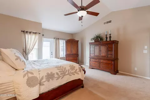 Bedroom - 1667 E Saltsage Dr, Phoenix, AZ 85048 photo 4 of 11