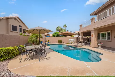 Exterior - 1667 E Saltsage Dr, Phoenix, AZ 85048 photo 8 of 9