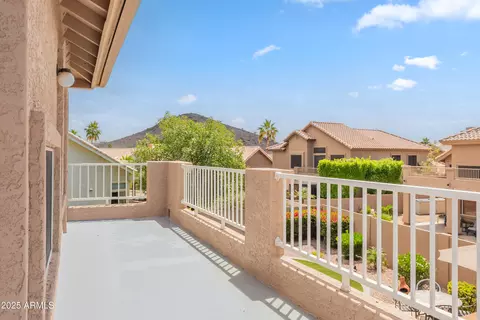 Exterior - 1667 E Saltsage Dr, Phoenix, AZ 85048 photo 3 of 9