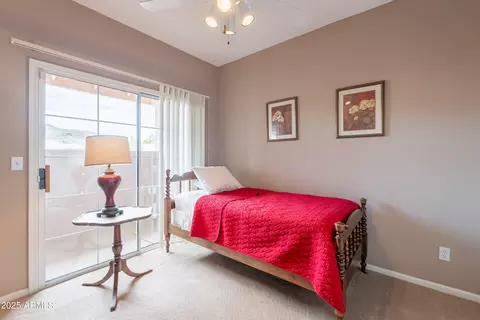 Bedroom - 1667 E Saltsage Dr, Phoenix, AZ 85048 photo 8 of 11