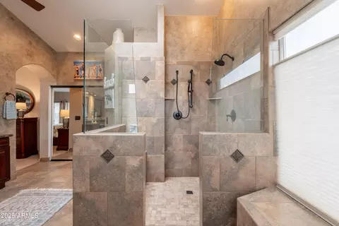 Bath - 1667 E Saltsage Dr, Phoenix, AZ 85048 photo 5 of 7