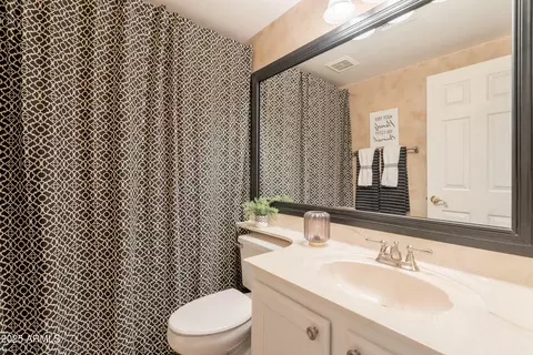 Bath - 1667 E Saltsage Dr, Phoenix, AZ 85048 photo 1 of 7