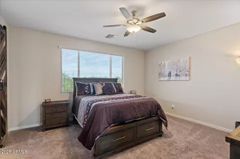 22136 N 28th Pl, Phoenix, AZ 85050 photo 20