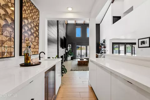 101 E Linger Ln, Phoenix, AZ 85020 photo 14