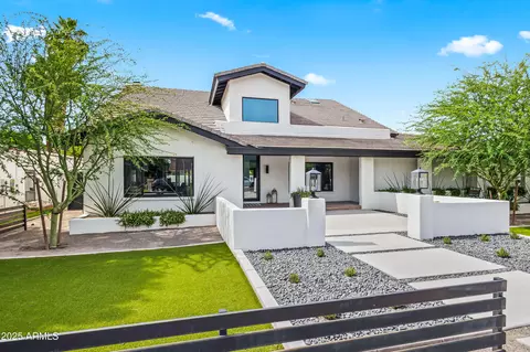 101 E Linger Ln, Phoenix, AZ 85020 photo 2