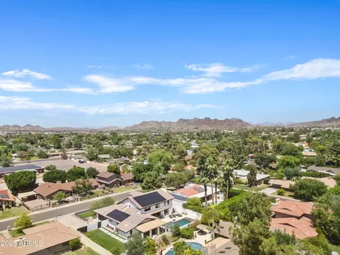 101 E Linger Ln, Phoenix, AZ 85020 photo 49