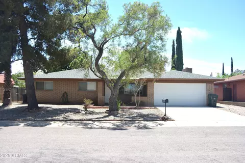 1132 N Catalina Dr, Sierra Vista, AZ 85635