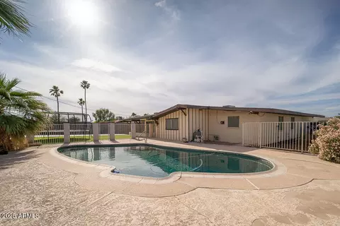 327 E Monte Way, Phoenix, AZ 85042 photo 36