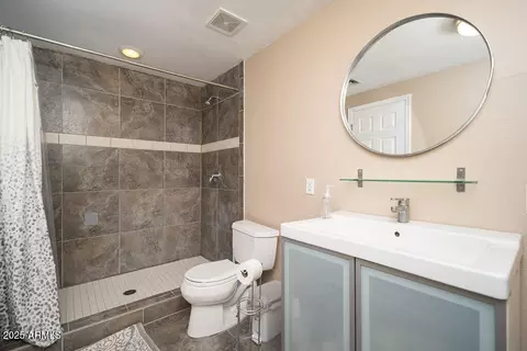 327 E Monte Way, Phoenix, AZ 85042 photo 31