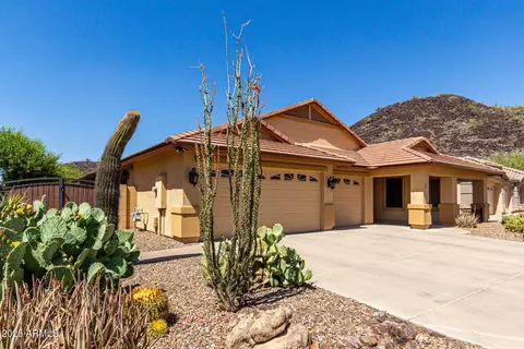 3028 W Parkside Ln, Phoenix, AZ 85027