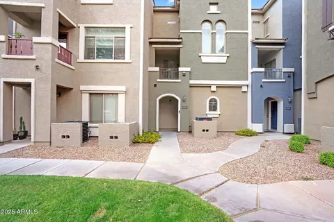 2401 E Rio Salado Pkwy #1055, Tempe, AZ 85281