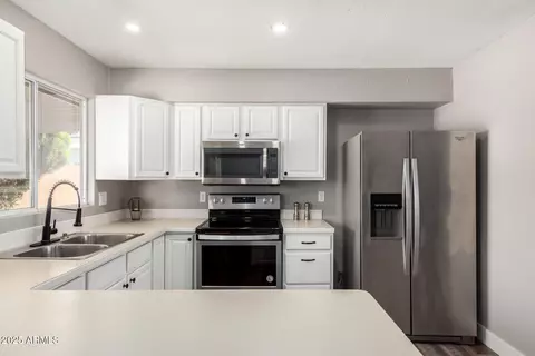 2302 E Monte Cristo Ave, Phoenix, AZ 85022 photo 9