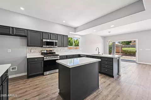 Kitchen - 553 E Baylor Ln, Gilbert, AZ 85296 photo 1 of 6