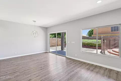 Living - 553 E Baylor Ln, Gilbert, AZ 85296 photo 4 of 6