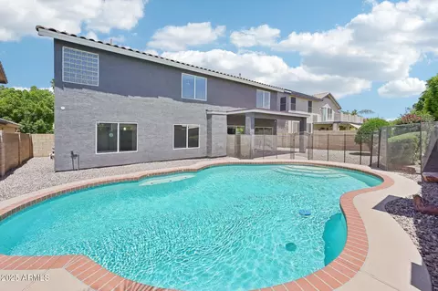 Exterior - 553 E Baylor Ln, Gilbert, AZ 85296 photo 7 of 8
