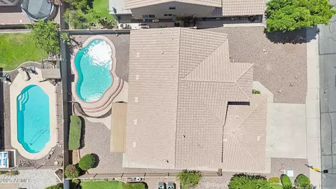 View/Area - 553 E Baylor Ln, Gilbert, AZ 85296 photo 1 of 4