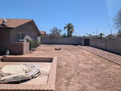 2179 E Palmcroft Dr, Tempe, AZ 85282 photo 3