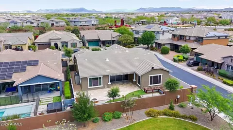 Exterior - 3123 E Cat Balue Dr, Phoenix, AZ 85050 photo 4 of 5