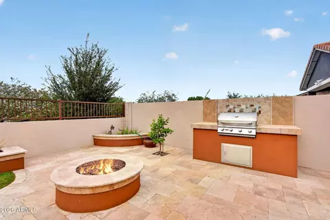 Exterior - 3123 E Cat Balue Dr, Phoenix, AZ 85050 photo 1 of 4