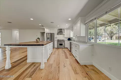 1831 E Rovey Ave, Phoenix, AZ 85016 photo 8