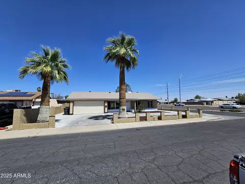 13801 N 37th Dr, Phoenix, AZ 85053