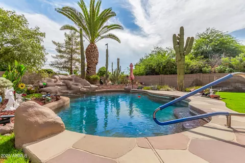 Exterior - 115 E Spur Ave, Gilbert, AZ 85296 photo 5 of 9