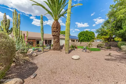 Exterior - 115 E Spur Ave, Gilbert, AZ 85296 photo 3 of 9