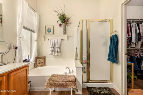 Bath - 115 E Spur Ave, Gilbert, AZ 85296 photo 2 of 3