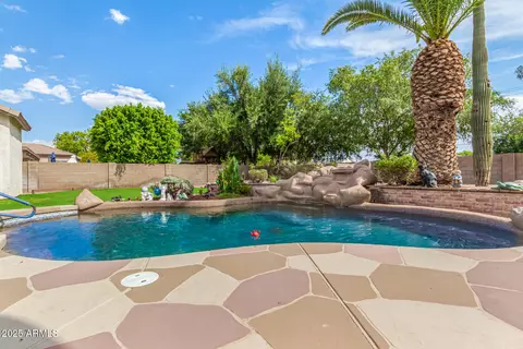 Exterior - 115 E Spur Ave, Gilbert, AZ 85296 photo 6 of 9