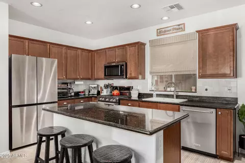 2048 S Martingale Rd, Gilbert, AZ 85295 photo 18